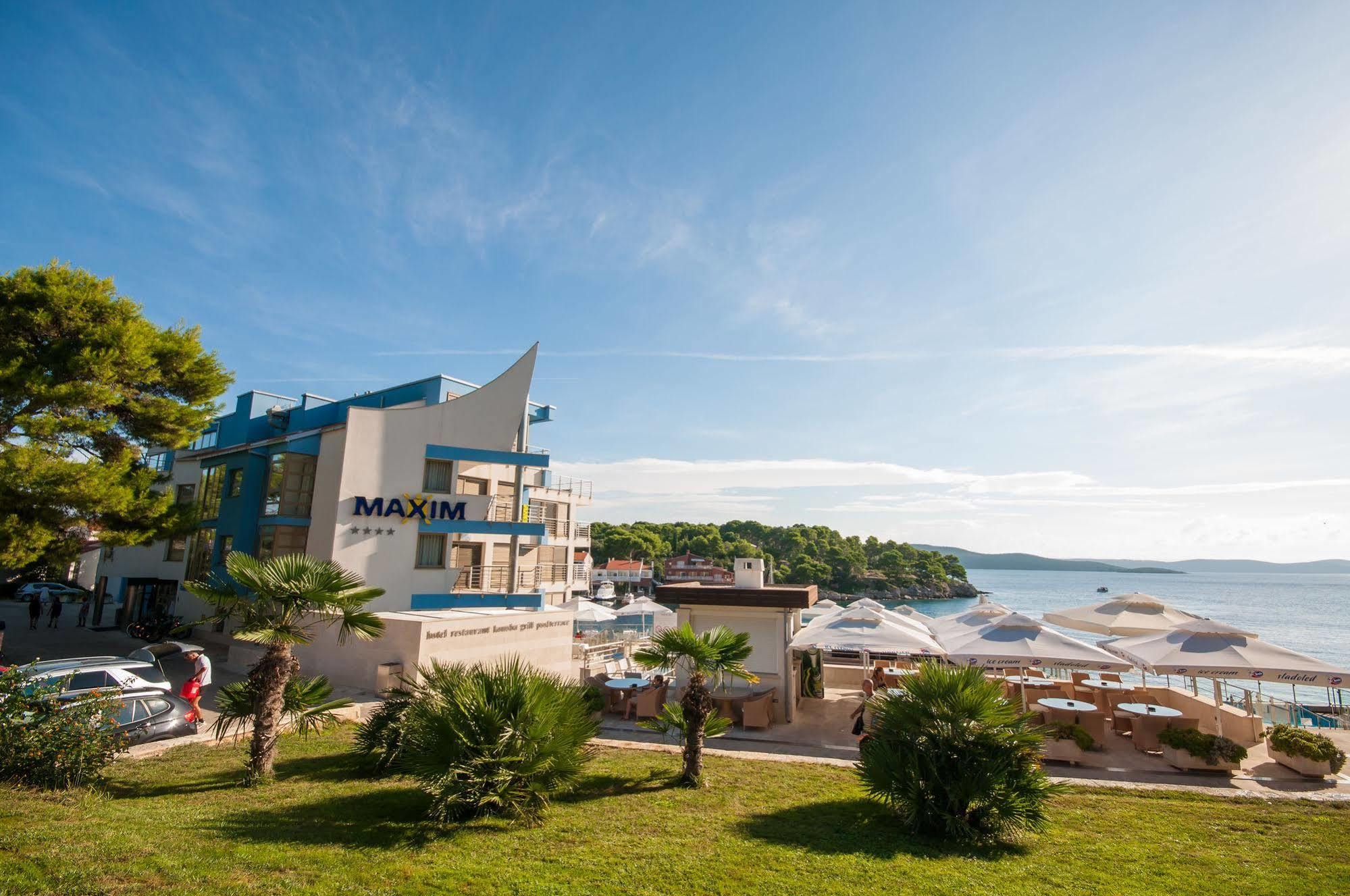Hotel Maxim Božava Exteriör bild
